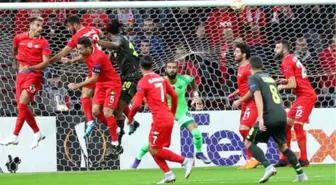 Akhisarspor, Belçika Temsilcisi Standard Liege'e 2-1 Mağlup Oldu