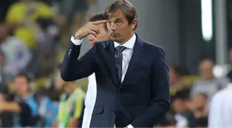 Fenerbahçe Teknik Direktörü Philip Cocu, Takımını 3-5-2 Dizilişiyle Sahaya Sürdü