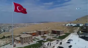 Geleneksel Van Evleriyle Zamanda Yolculuk