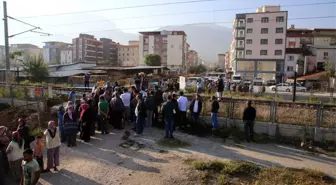 Manisa'da Trenin Çarptığı Kadın Hayatını Kaybetti