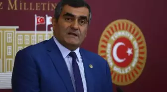 CHP'li Şeker: Çöken Sağlık Sisteminin Bedelini Hekimler Canlarıyla Ödüyor