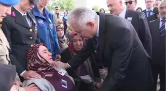 TBMM Başkanı Yıldırım, Şehit Uzman Çavuş İnce'nin Cenaze Törenine Katıldı