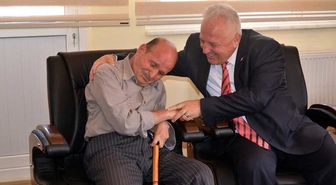 Engelli Vatandaştan Tedavisini Yaptıran Başkan'a Teşekkür