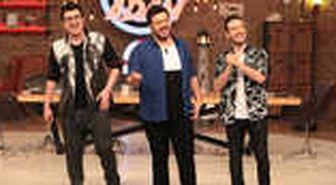 Eser Yenenler, Herkesin Yoluna Tek Başına Devam Etmesini İstediği İçin 3 Adam'dan Ayrıldı