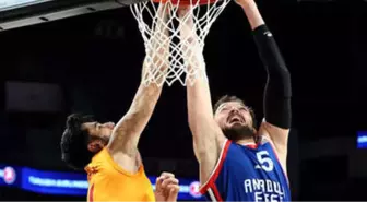 Galatasaray - Anadolu Efes: 70-73