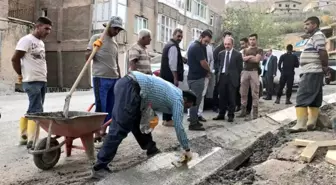 Hakkari'de Trapez Kanallar İnşa Ediliyor