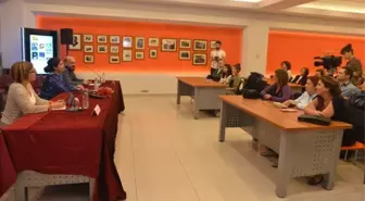 Kütüphane Günleri 'Medya ve İktidar' Söyleşisiyle Sona Erdi