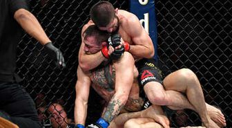 Nurmagomedov, Mcgregor'u Dağıttı!