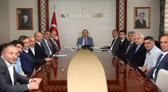 Vali Pehlivan, Muhtarların Sorun ve Taleplerini Dinledi