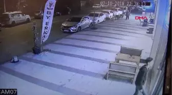 İstanbul- - Haraç İddiası Kavgaya Dönüştü; O Anlar Kamerada