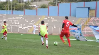 Efsaneler Mardin'de Gençlerle Sahaya Çıktı