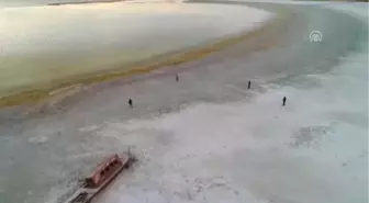 Göl Çekilince Tapulu Araziler ile Batık Tekneler Ortaya Çıktı (2)