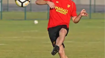 Göztepe'de Grillo ve Samed Kayıplarda