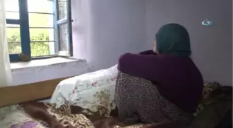 Güllü Nine, 68 Yıllık Eşinin Yolunu 21 Aydır Gözlüyor