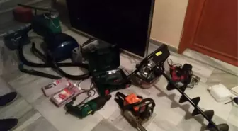 İki Evi Soyan Hırsız Suçüstü Yakalandı
