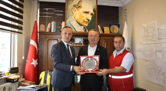 Kızılay'dan Başkan Kantarcı'ya Teşekkür Plaketi