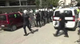 Kobani ve Rojava'yı Bahane Ederek Gösteri Yapan 9 Kişiye Gözaltı
