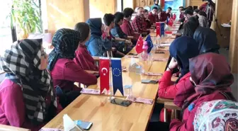 AB Bilgi Merkezi'nden, 'Edebiyat' Konulu Söyleşi