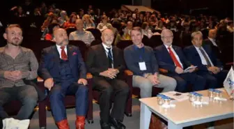 Savaş ve Barış' Temalı 'Uluslararası Felsefe Kongresi' Başladı