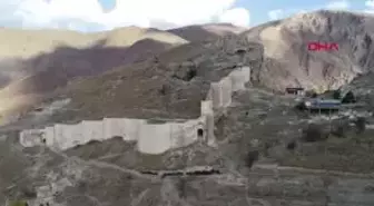 Sivas Temelinden, Burcuna 788 Yıllık Türk Kalesi