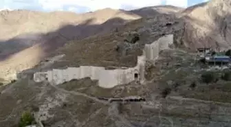 Temelinden, Burcuna 788 Yıllık Türk Kalesi