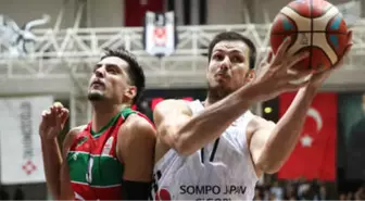 Beşiktaş Sompo Japan-Pınar Karşıyaka: 61-57