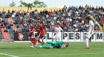 Tff 2. Lig Utaş Uşakspor: 2 - Sancaktepe Belediyespor: 1