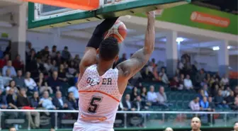 Banvit Fransa Şampiyonunu Ezdi