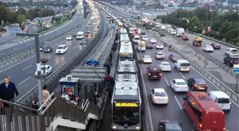 Okmeydanı'nda Metrobüs Arızası