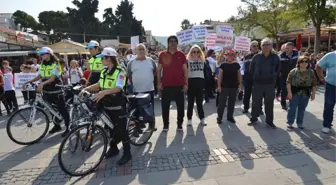 Foça'da Sağlıklı Yaşam İçin Hareket Yürüyüşü