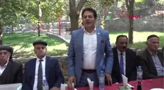 Hakkari'de Kan Davalı Aileler Barıştırıldı