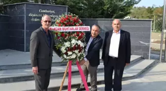 Alaçam'da Muhtarlar Günü Törenle Kutlandı