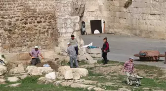 Çifte Minareli Medrese'deki Geçitler Gün Yüzüne Çıkartıldı