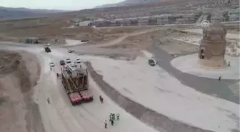 Hasankeyf Kalesi Orta Kapısı'nın En Alt Kısmı Daimi Yerine Taşındı (2)