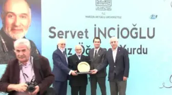 Kendi Okuyamadı, 200 Öğrenciye Yurt Yaptırdı