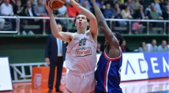 Banvit - Anadolu Efes: 62-86