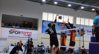 Jeopark Kula Belediyespor: 2 - Galatasaray: 3