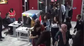 Aşk Bu Mu?' İzleyenleri Kahkahaya Boğdu