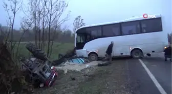 Maden İşçilerini Taşıyan Otobüs ile Küspe Yüklü Traktör Çarpıştı: 12 Yaralı