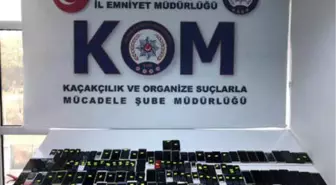 Adana'da Kaçak Cep Telefonu Operasyonu