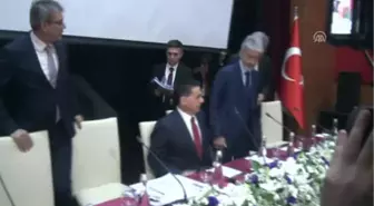 Ankara Valisi Topaca, Muhtarlarla Buluştu