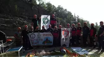 İHH Arama Kurtarma Ekibi Antalya'da