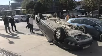 Beyoğlu'nda Sürücü Takla Attan Otomobilden Burnu Bile Kanamadan Çıktı