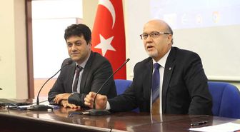 Paü'de '95. Yılında Cumhuriyet' Paneli