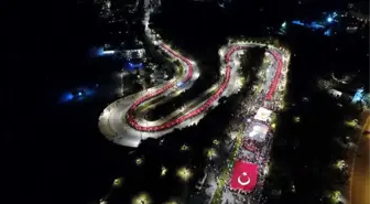 Antalya'da Cumhuriyet Coşkusu Meydanlara Sığmadı