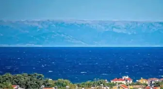 Bu Fotoğraf, KKTC'de Gündem Oldu: Türkiye Kıbrıs'a Gittikçe Yaklaşıyor mu Ne?