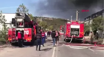 Sakarya Adapazarı'nda Fabrika Yangını