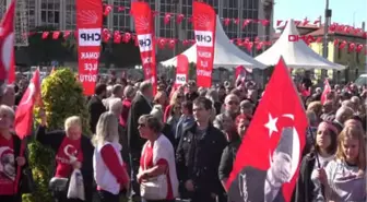 İzmir'de CHP'den Alternatif Kutlama