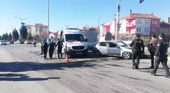 Kütahya Tavşanlı'da Trafik Kazası: 2 Yaralı