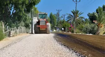 Büyükşehir Belediyesi Yol Çalışmalarını Silifke'de Sürdürdü